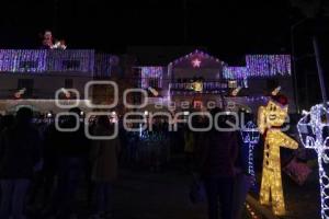 TLAHUAPAN . ÁRBOL NAVIDEÑO
