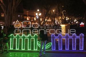 ZÓCALO . ILUMINACIÓN NAVIDEÑA