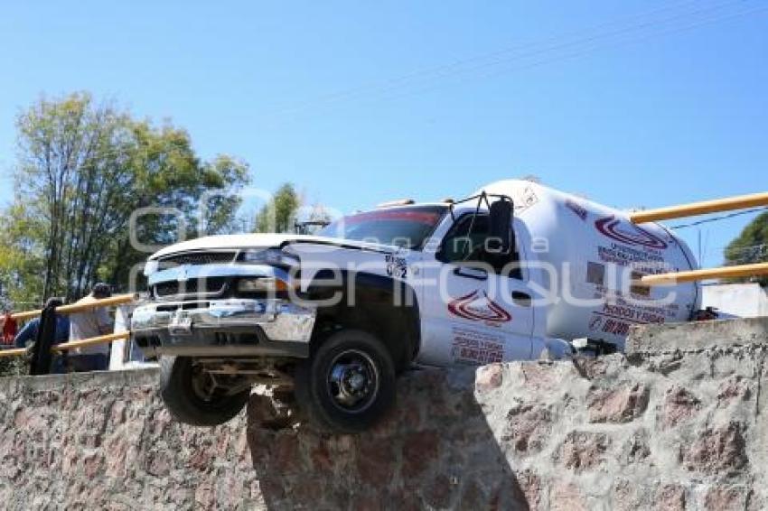 TLAXCALA . ACCIDENTE PIPA