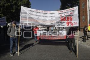 MANIFESTACIÓN CONCESIONARIOS