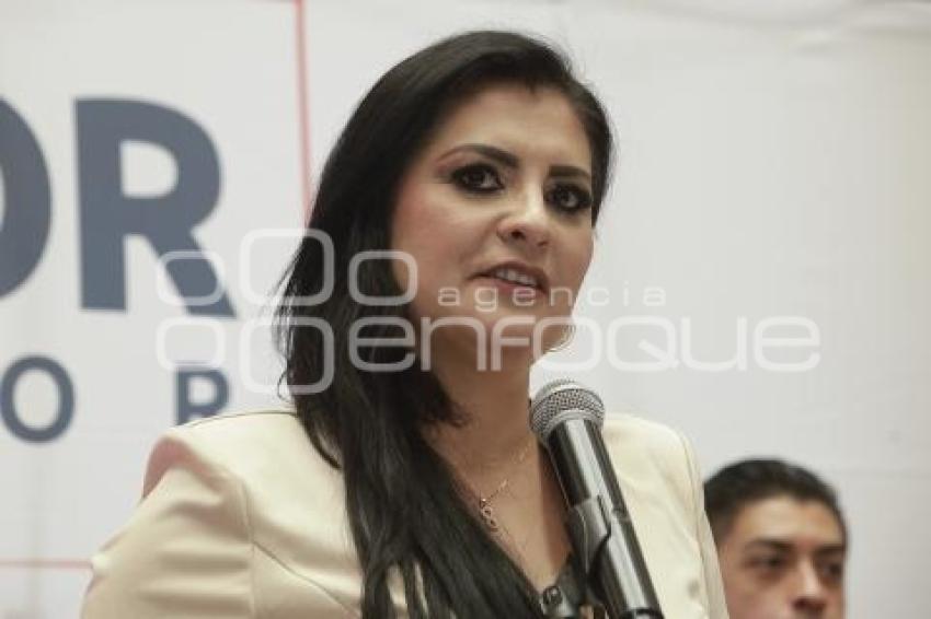 PRI . DELFINA POZOS