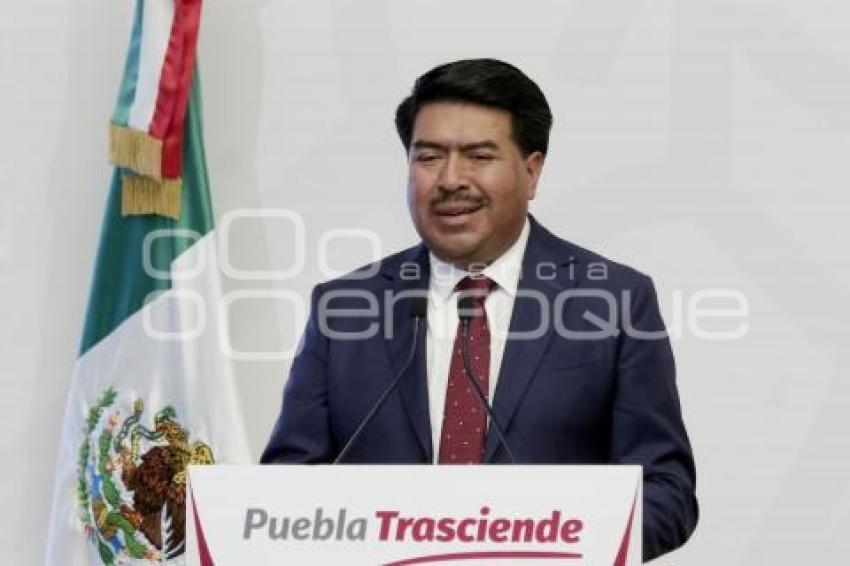 JAVIER AQUINO LIMÓN
