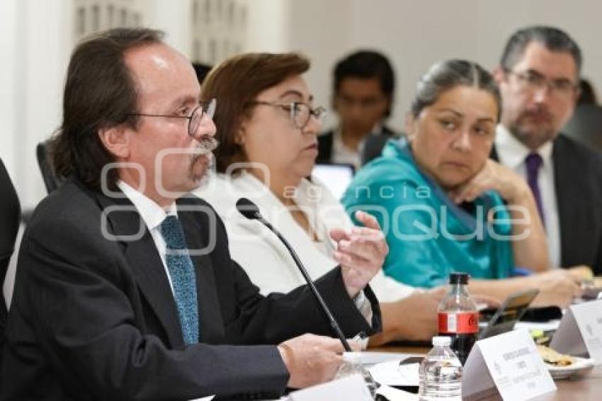COMPARECENCIA . CULTURA