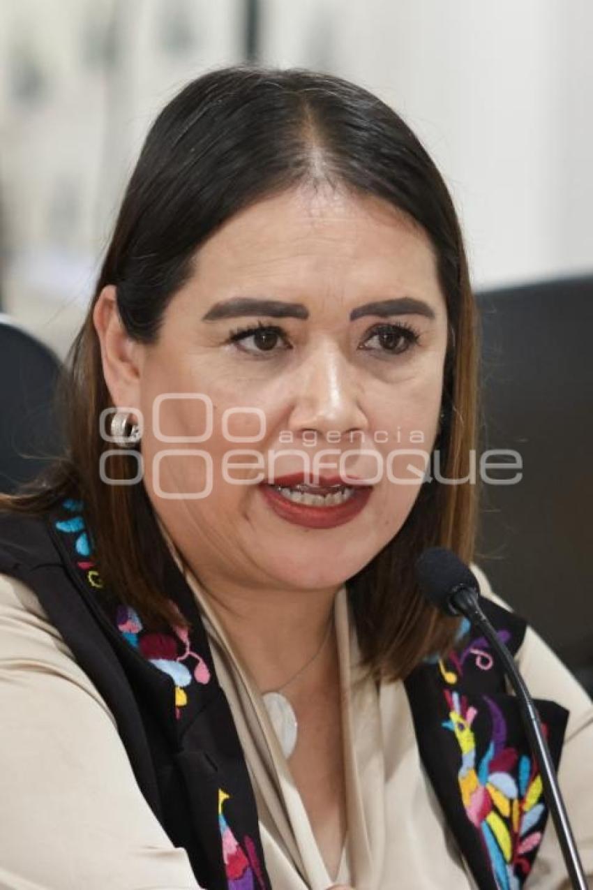 MARTA ORNELAS