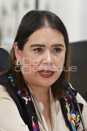 MARTA ORNELAS