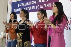 SAN ANDRÉS CHOLULA . ENTREGA DE COBERTORES