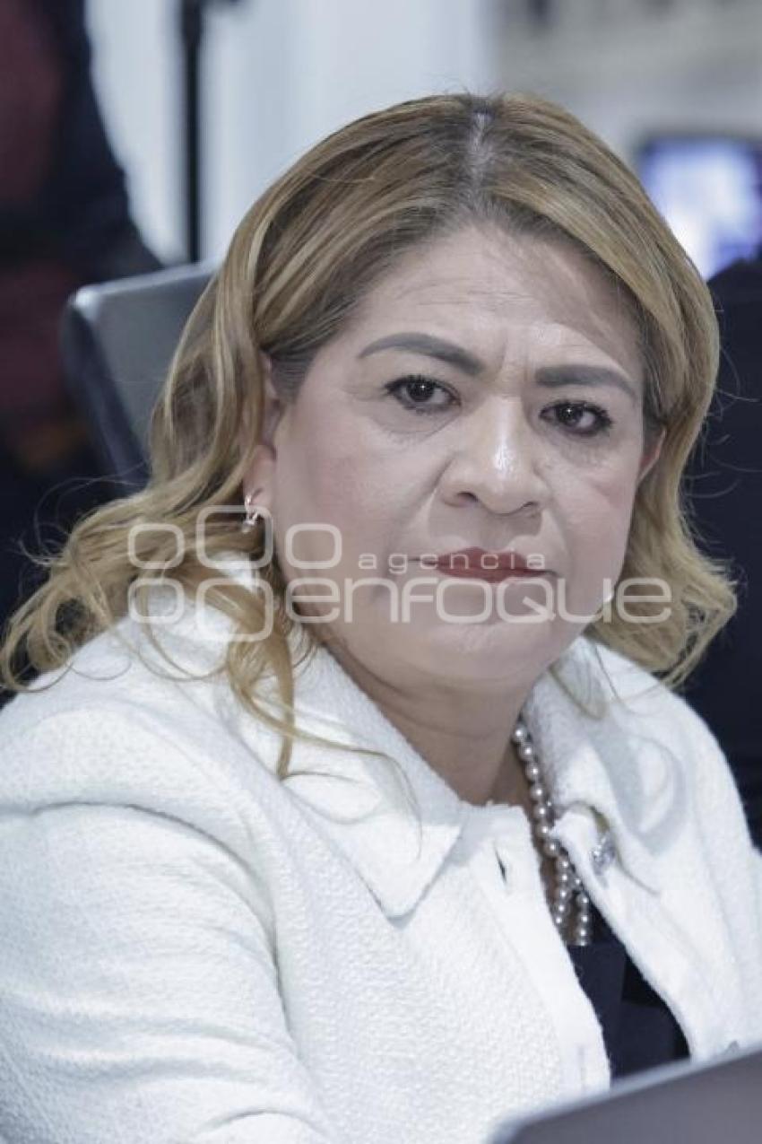 JOSEFINA MORALES