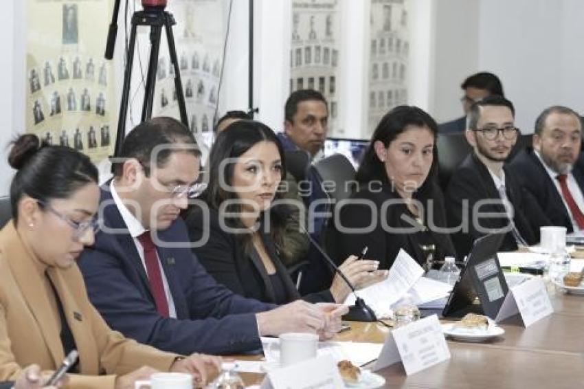 COMPARECENCIA . ECONOMÍA