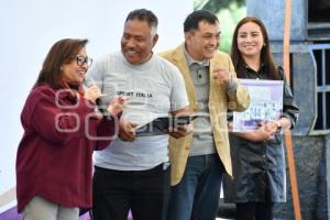 TLAXCALA . ENTREGA DE CONCESIONES TAXI
