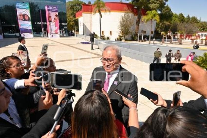TLAXCALA . HOMERO MENESES