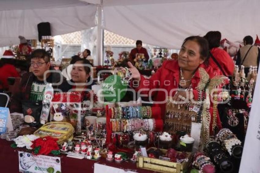 BAZAR NAVIDEÑO . MUJERES IMPARABLES