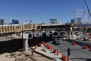 VIADUCTO ELEVADO . CICLOVÍA ATLIXCÁYOTL