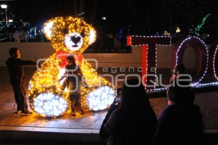 TOCHIMILCO . ENCENDIDO NAVIDEÑO