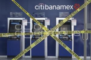 CAJERO VANDALIZADO