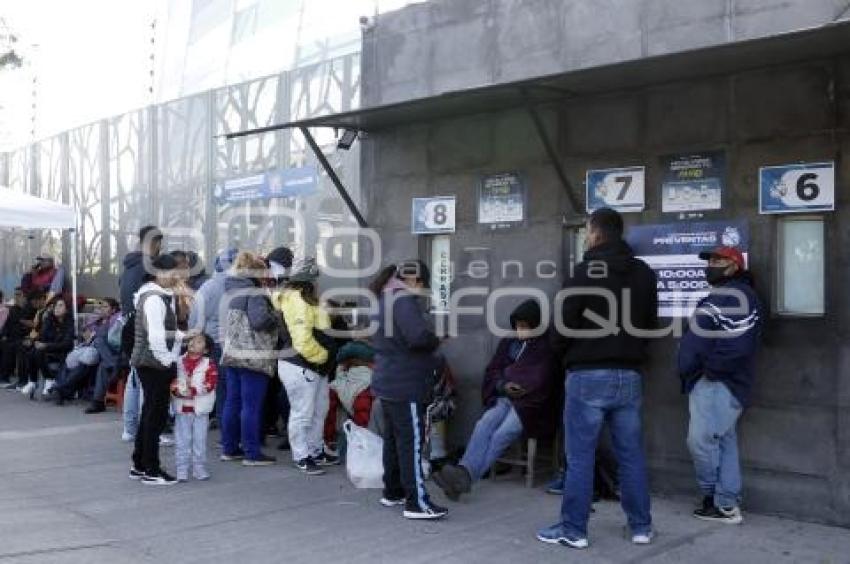 ESTADIO CUAUHTÉMOC . AFICIONADOS