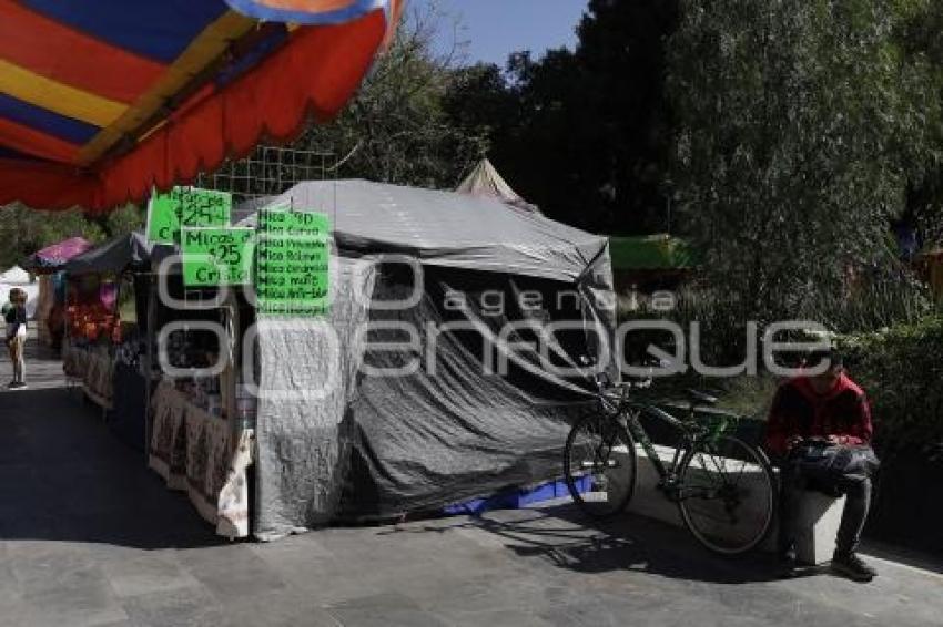 FERIA . LA VILLITA