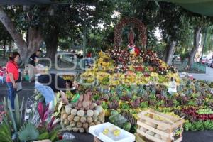 ATLIXCO . OFRENDA GUADALUPANA
