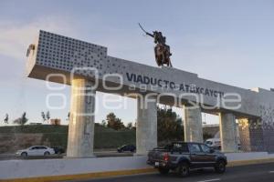 GOBIERNO ESTATAL . DISTRIBUIDOR VIAL