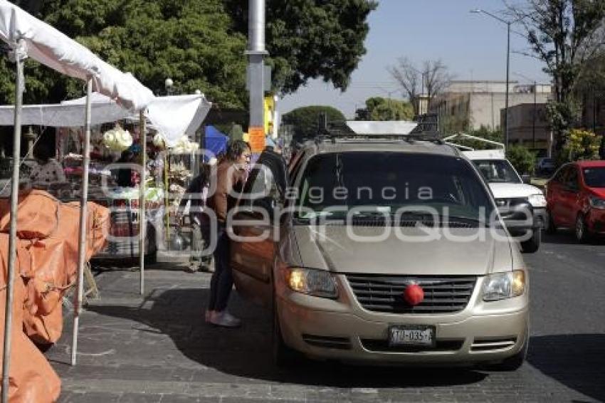 FERIA . LA VILLITA