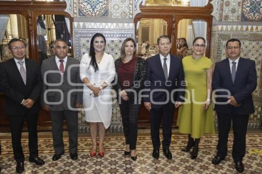 CONGRESO . GILBERTO HIGUERA