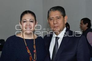 CONGRESO . GILBERTO HIGUERA
