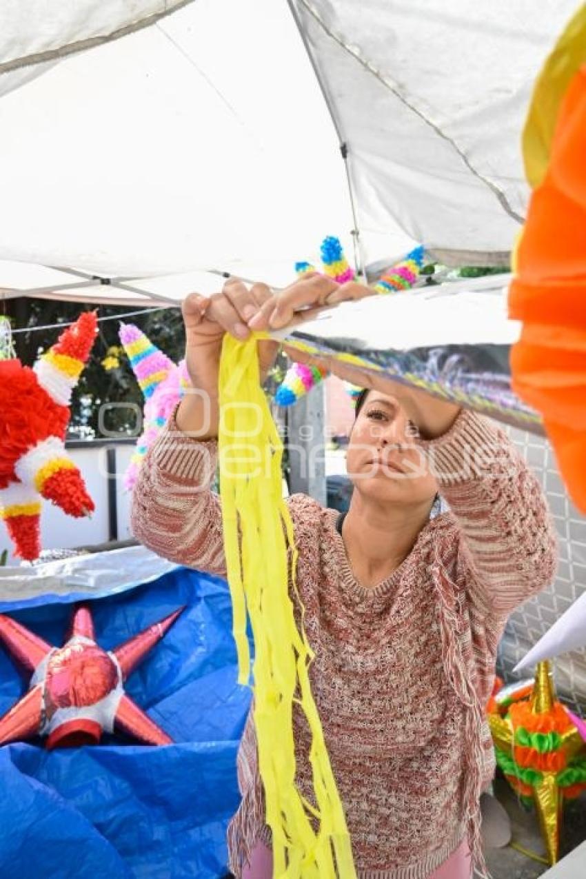 TLAXCALA . ELABORACIÓN DE PIÑATAS