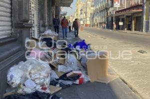 CONTAMINACIÓN . BASURA