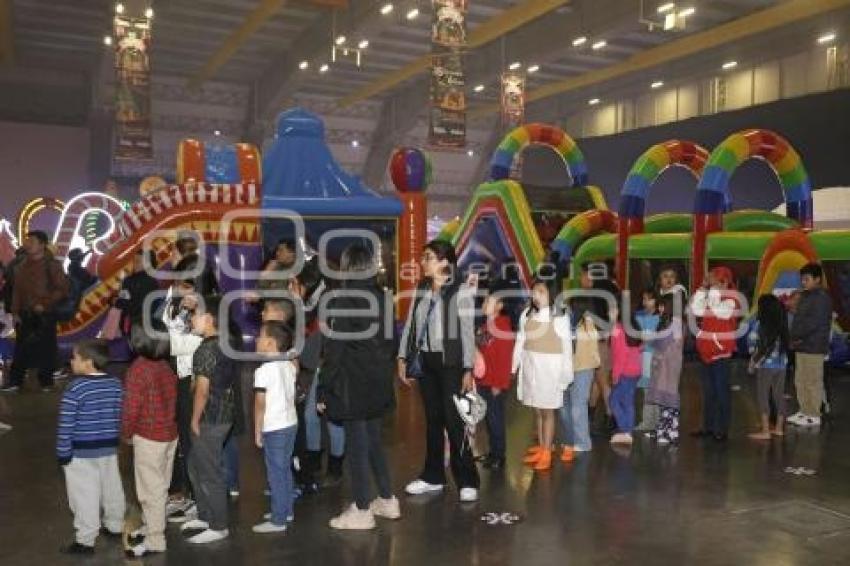FESTIVAL NAVIDEÑO . POR AMOR A PUEBLA