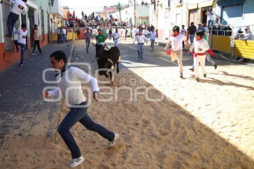 TLAXCALA . ENCIERRO DE TOROS