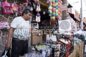 MERCADOS . VENTA NAVIDEÑA