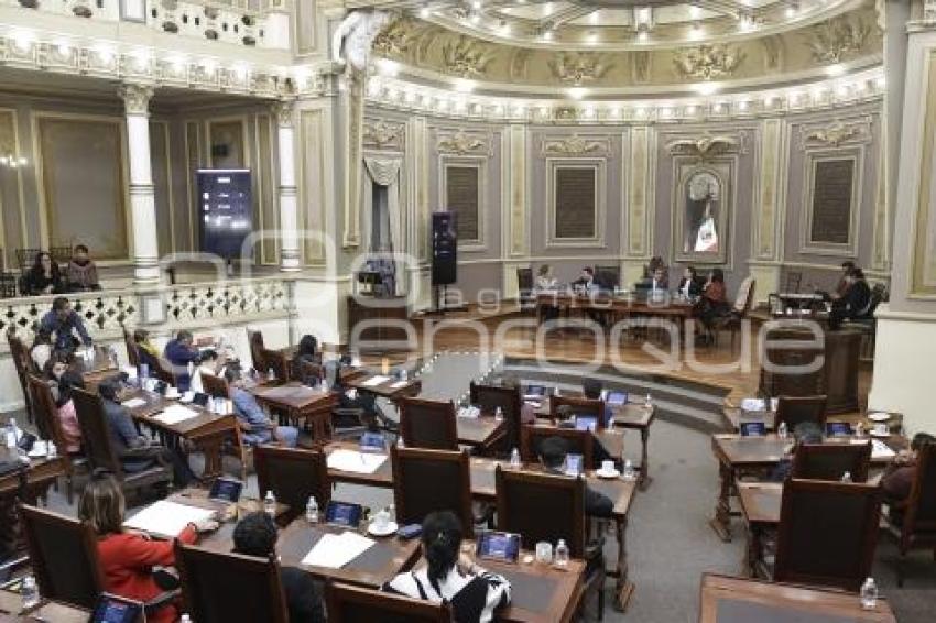 CONGRESO . SESIÓN EXTRAORDINARIA