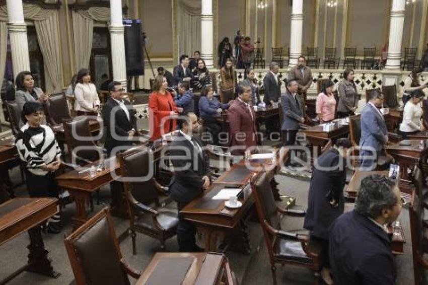 CONGRESO . SESIÓN EXTRAORDINARIA