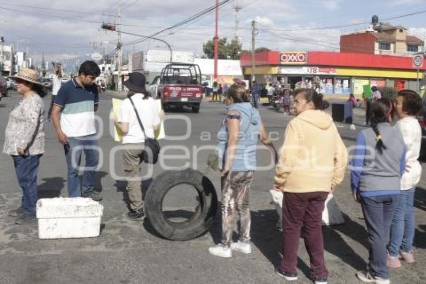 MANIFESTACIÓN . AVENIDA NACIONAL