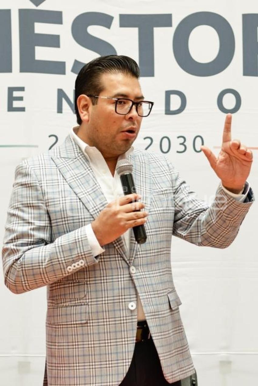 PRI . NÉSTOR CAMARILLO
