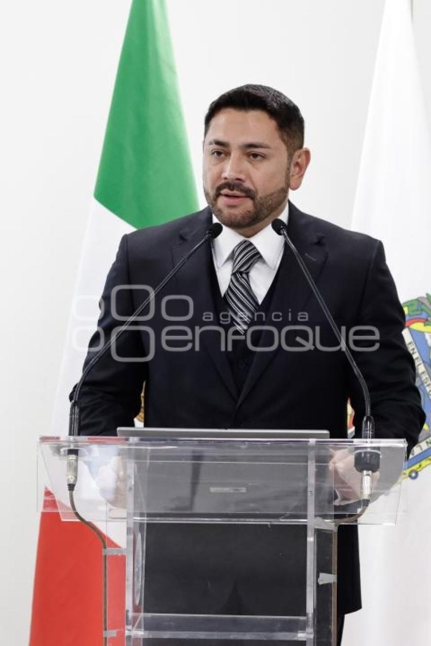 SSC . FERNANDO ROSALES