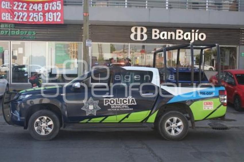 ASALTO . BANCO