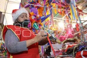 PIÑATAS . MERCADO