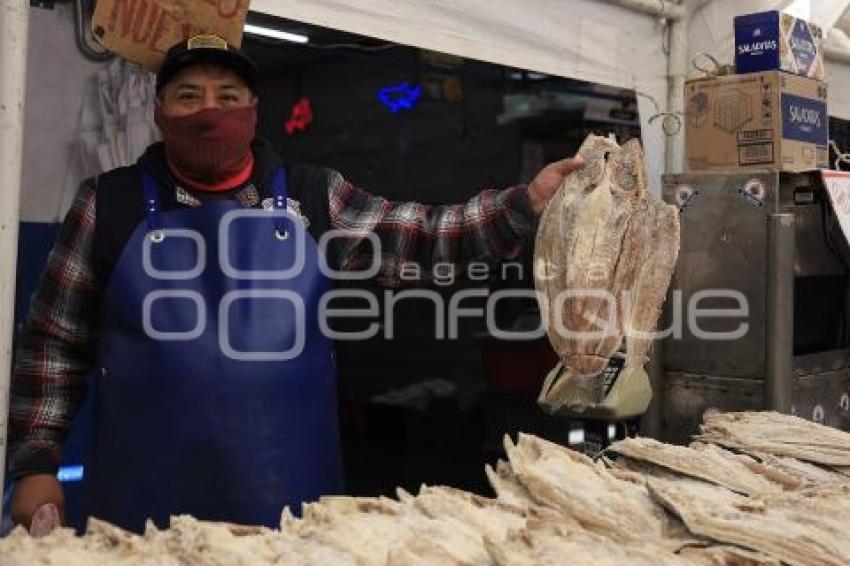 VENTA DE BACALAO Y CHIPOTLE