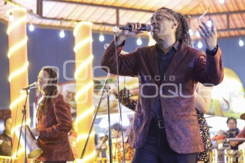 FESTIVAL NAVIDEÑO . SONORA DINAMITA