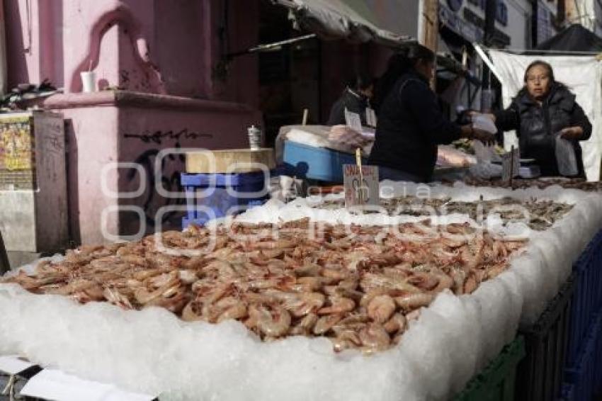 MARISCOS . MERCADO 5 DE MAYO