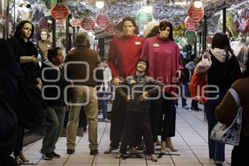 COMPRAS NAVIDEÑAS . CENTRO