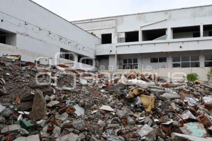 TLAXCALA . DEMOLICIÓN HOSPITAL GENERAL
