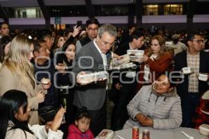 GOBIERNO ESTATAL . CENA NAVIDEÑA