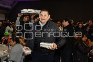 GOBIERNO ESTATAL . CENA NAVIDEÑA