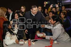 GOBIERNO ESTATAL . CENA NAVIDEÑA