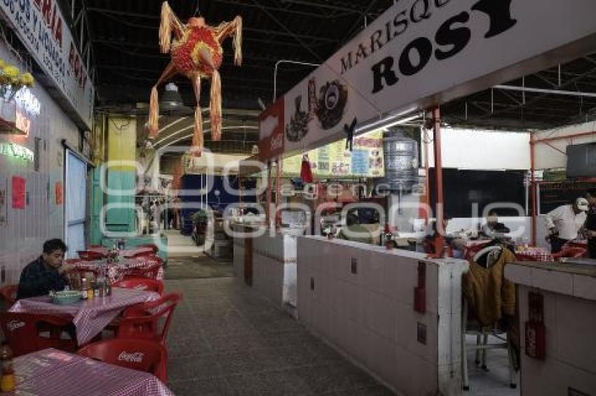 LA ACOCOTA . COCINAS