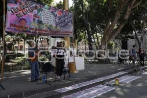 MITIN POR AYOTZINAPA