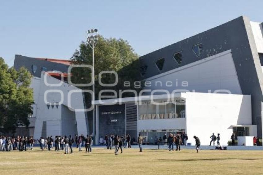 GIMNASIO MIGUEL HIDALGO . REHABILITACIÓN