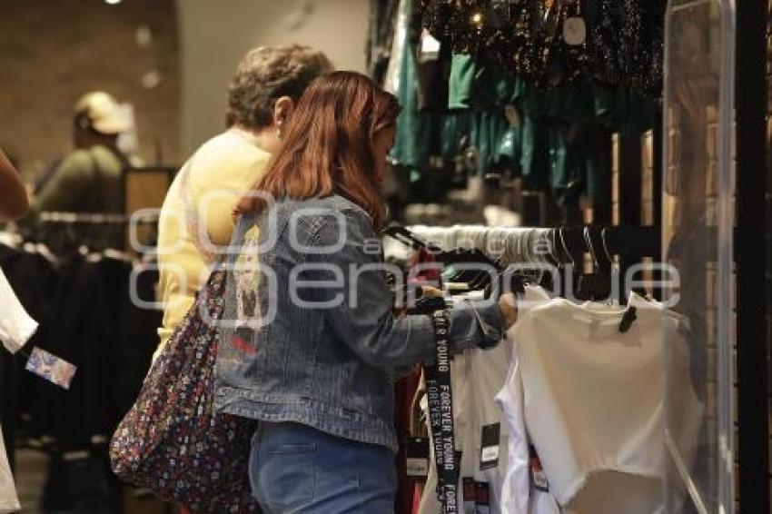 AÑO NUEVO . COMPRAS
