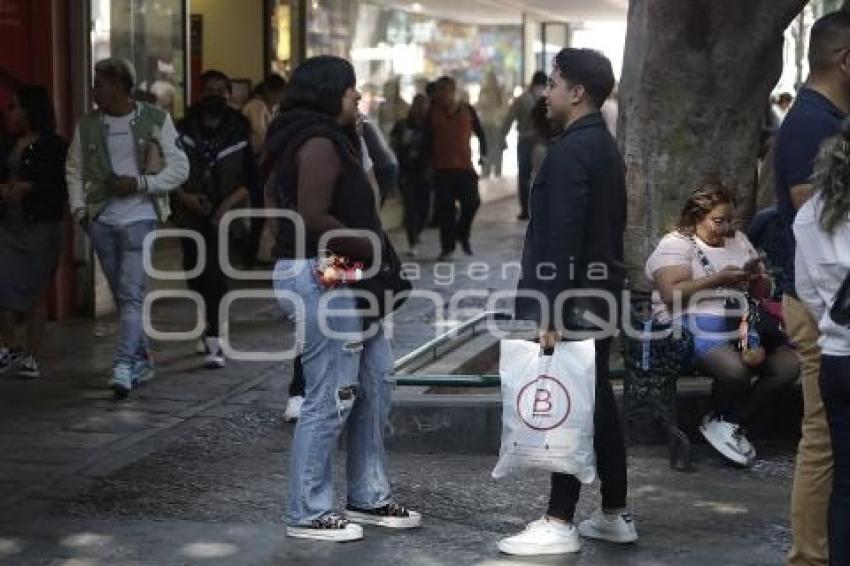 AÑO NUEVO . COMPRAS